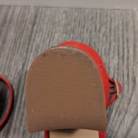 Aldo Red Strappy 2 in block Heeled Sandal, Size 6 - Picture 5 of 9